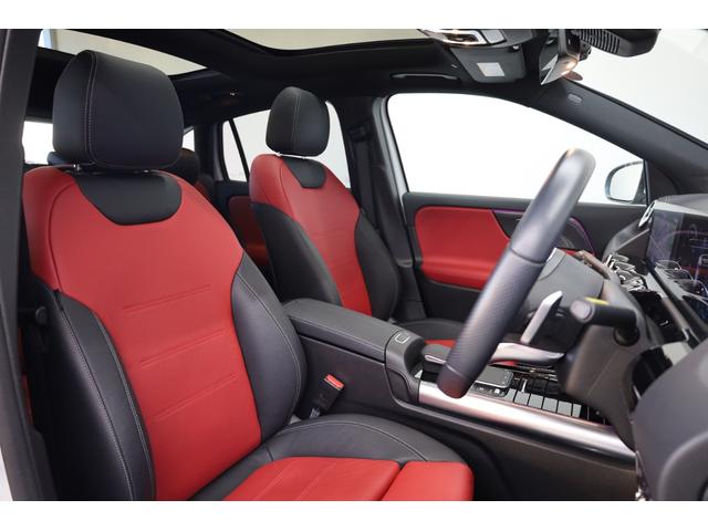 ＧＬＡクラス ＧＬＡ１８０　ＡＭＧラインパッケージ　ユーザー下取車　ワンオーナー　パノラマサンルーフ　レザーパッケージ　純正ディスプレイ　全方位カメラ　インテリジェントドライブ　障害物ソナー　ＢＳＡ　ＨＵＤ　純正１９インチＡＷ　自動開閉テールゲート（40枚目）