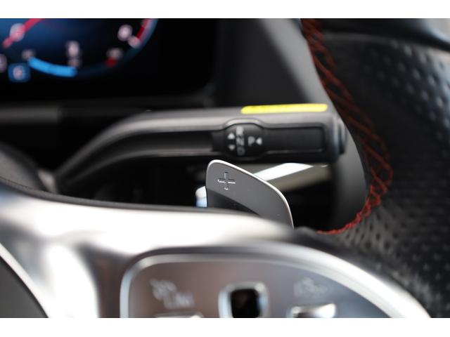 ＧＬＡクラス ＧＬＡ１８０　ＡＭＧラインパッケージ　ユーザー下取車　ワンオーナー　パノラマサンルーフ　レザーパッケージ　純正ディスプレイ　全方位カメラ　インテリジェントドライブ　障害物ソナー　ＢＳＡ　ＨＵＤ　純正１９インチＡＷ　自動開閉テールゲート（59枚目）