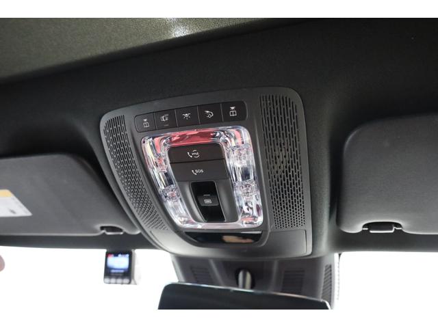 ＧＬＡクラス ＧＬＡ１８０　ＡＭＧラインパッケージ　ユーザー下取車　ワンオーナー　パノラマサンルーフ　レザーパッケージ　純正ディスプレイ　全方位カメラ　インテリジェントドライブ　障害物ソナー　ＢＳＡ　ＨＵＤ　純正１９インチＡＷ　自動開閉テールゲート（67枚目）