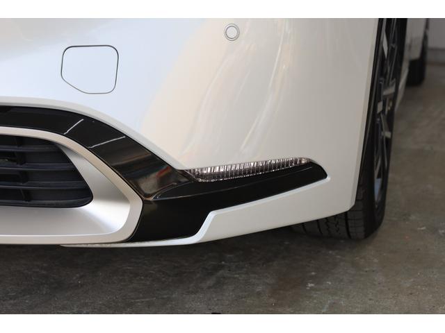 プリウス Ｚ　ＰＨＥＶ　ワンオーナー　純正１２．３インチディスプレイ　ナビ　フルセグＴＶ　全方位カメラ　ＴＳＳ　ＰＫＳＢ　ＢＳＭ　レザーシート　純正１９インチＡＷ　シートエアコン　パワーバックドア　ＥＴＣ２．０（33枚目）