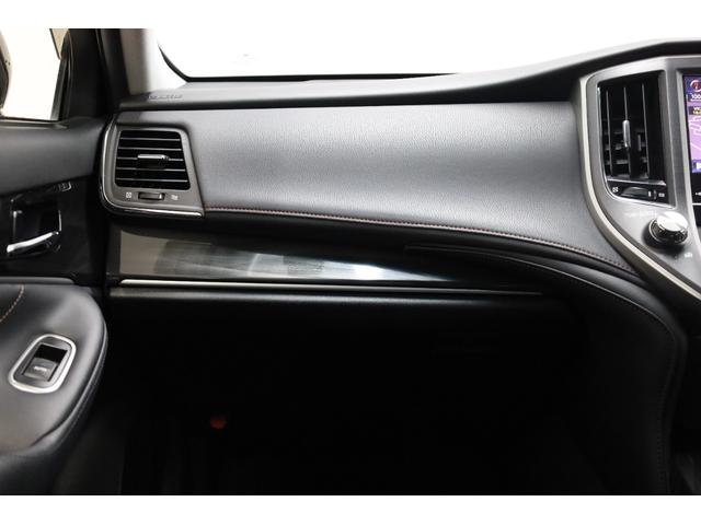 クラウンハイブリッド アスリートＳ　電動ムーンルーフ　本革シート　純正８型ＨＤＤナビ　ＢＴ接続　Ｂカメラ　禁煙車　前席パワーシート　シートヒーター＆クーラー　純正１７インチＡＷ　クルーズコントロール　左右独立ＡＡＣ　ＥＴＣ　純正マット（44枚目）