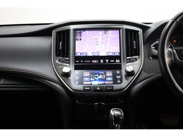 クラウンハイブリッド アスリートＳ　電動ムーンルーフ　本革シート　純正８型ＨＤＤナビ　ＢＴ接続　Ｂカメラ　禁煙車　前席パワーシート　シートヒーター＆クーラー　純正１７インチＡＷ　クルーズコントロール　左右独立ＡＡＣ　ＥＴＣ　純正マット（46枚目）