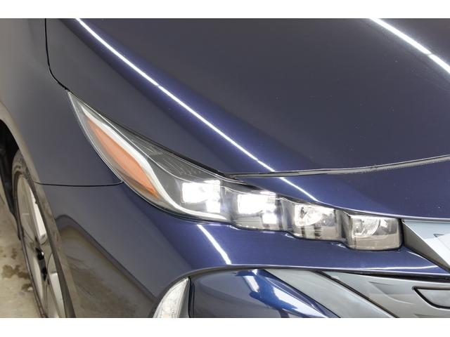 プリウスＰＨＶ Ａ　後期型５人乗り　寒冷地仕様　純正ＳＤナビ　全方位カメラ　純正１７インチＡＷ　セーフティセンス　インテリジェントクリアランスソナー　ＢＳＭ　パワーシート　シートヒーター　レーダークルーズ　ＡＣ１５００Ｗ（30枚目）