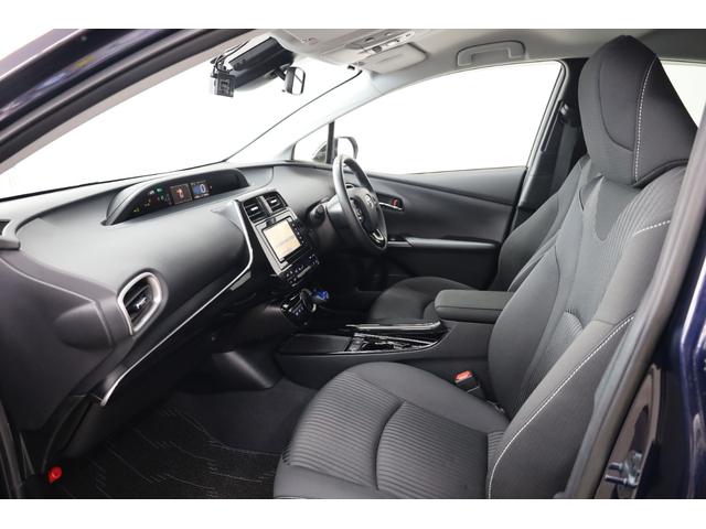 プリウスＰＨＶ Ａ　後期型５人乗り　寒冷地仕様　純正ＳＤナビ　全方位カメラ　純正１７インチＡＷ　セーフティセンス　インテリジェントクリアランスソナー　ＢＳＭ　パワーシート　シートヒーター　レーダークルーズ　ＡＣ１５００Ｗ（41枚目）