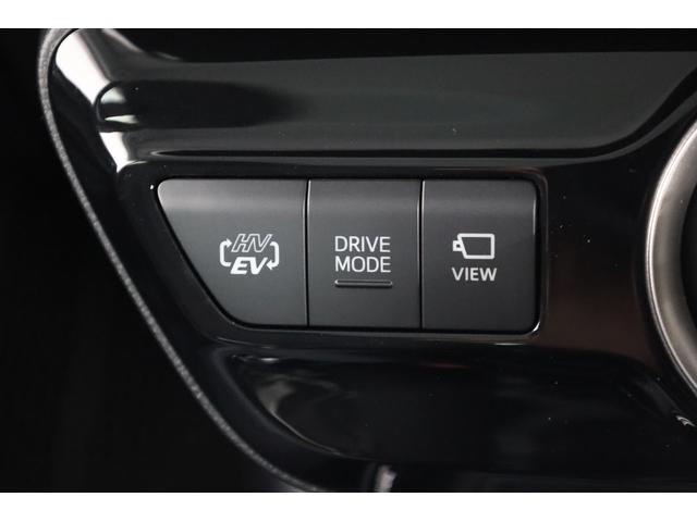 プリウスＰＨＶ Ａ　後期型５人乗り　寒冷地仕様　純正ＳＤナビ　全方位カメラ　純正１７インチＡＷ　セーフティセンス　インテリジェントクリアランスソナー　ＢＳＭ　パワーシート　シートヒーター　レーダークルーズ　ＡＣ１５００Ｗ（56枚目）