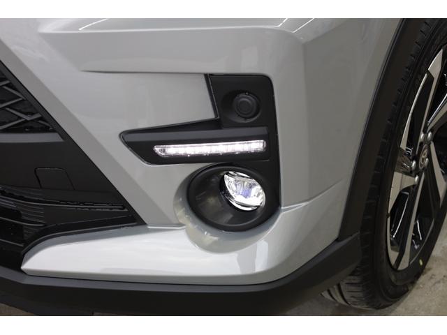 ライズ Ｚ　登録済み未使用車　純正９型ディスプレイ　全方位カメラ　スマートアシスト　コーナーセンサー　ブラインドスポットモニター　レーダークルーズ　純正１７インチＡＷ　電動ＰＫＢ　シートヒーター　オートハイビーム（33枚目）