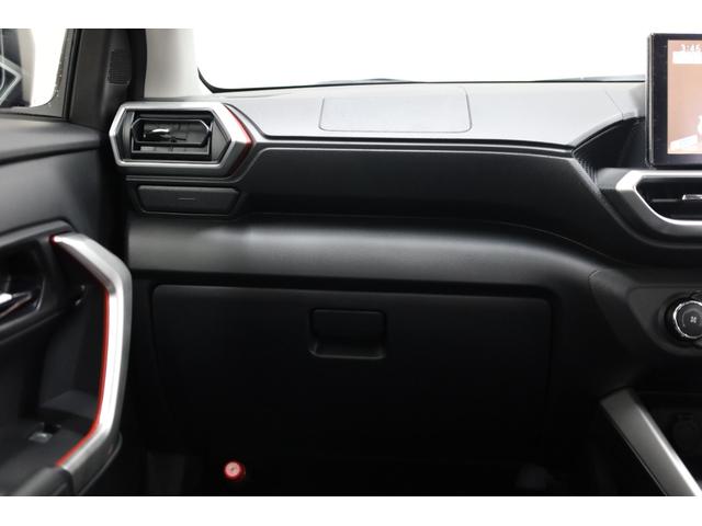 ライズ Ｚ　登録済み未使用車　純正９型ディスプレイ　全方位カメラ　スマートアシスト　コーナーセンサー　ブラインドスポットモニター　レーダークルーズ　純正１７インチＡＷ　電動ＰＫＢ　シートヒーター　オートハイビーム（42枚目）