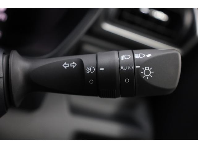 ライズ Ｚ　登録済み未使用車　純正９型ディスプレイ　全方位カメラ　スマートアシスト　コーナーセンサー　ブラインドスポットモニター　レーダークルーズ　純正１７インチＡＷ　電動ＰＫＢ　シートヒーター　オートハイビーム（61枚目）