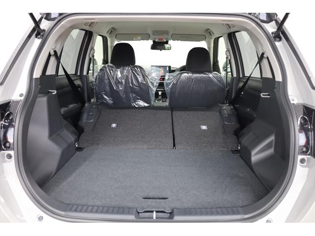 ライズ Ｚ　登録済み未使用車　純正９型ディスプレイ　全方位カメラ　スマートアシスト　コーナーセンサー　ブラインドスポットモニター　レーダークルーズ　純正１７インチＡＷ　電動ＰＫＢ　シートヒーター　オートハイビーム（72枚目）