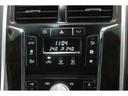 Ｇ　純正８型ＳＤナビ　ＢＴ接続　Ｂカメラ　禁煙　メモリー付前席パワーシート　純正１６インチＡＷ　左右独立オートエアコン　ＬＥＤヘッドライト　フォグランプ　クルーズコントロール　ＥＴＣ　雨滴感知式Ｆワイパー（11枚目）