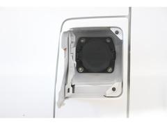 普通充電に加え、急速充電も装備されております！ 4