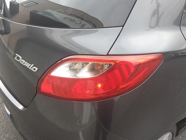 デミオ スポルト　ドライビングコンフォートＰＫＧ　５ＭＴ　純正ナビ　地デジ　ＤＶＤ　ＣＤ　ＥＴＣ　ＨＩＤ　フォグ　オートライト　純正１６インチＡＷ　オートエアコン　Ｗエアバック　ＡＢＳ　スマートキー　走行５４７５０ＫＭ（35枚目）