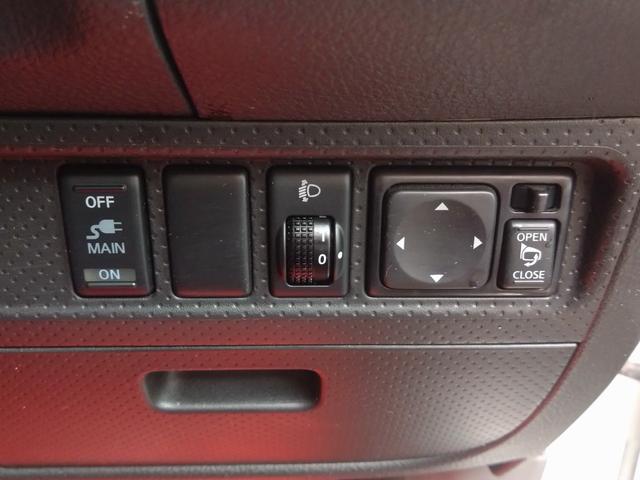 MITSUBISHI LANCER CARGO 16M