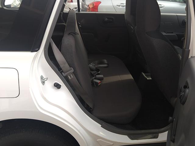 ランサーカーゴ １６Ｍ　ＥＴＣ　ＢＴオーディオ　１００Ｖコンセント　ＬＥＤライト　ライトレベライザー　フロントパワーウインドウ　Ｗエアバッグ　ＡＢＳ　キーレス　タイミングチェーン　スタッドレスタイヤスチールホイール付き有り（25枚目）