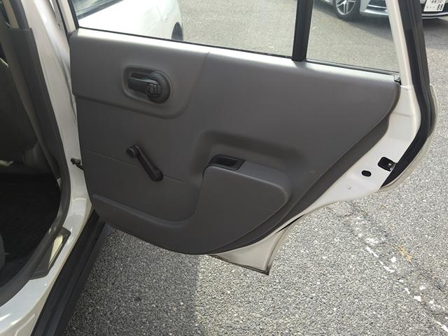 ランサーカーゴ １６Ｍ　ＥＴＣ　ＢＴオーディオ　１００Ｖコンセント　ＬＥＤライト　ライトレベライザー　フロントパワーウインドウ　Ｗエアバッグ　ＡＢＳ　キーレス　タイミングチェーン　スタッドレスタイヤスチールホイール付き有り（30枚目）