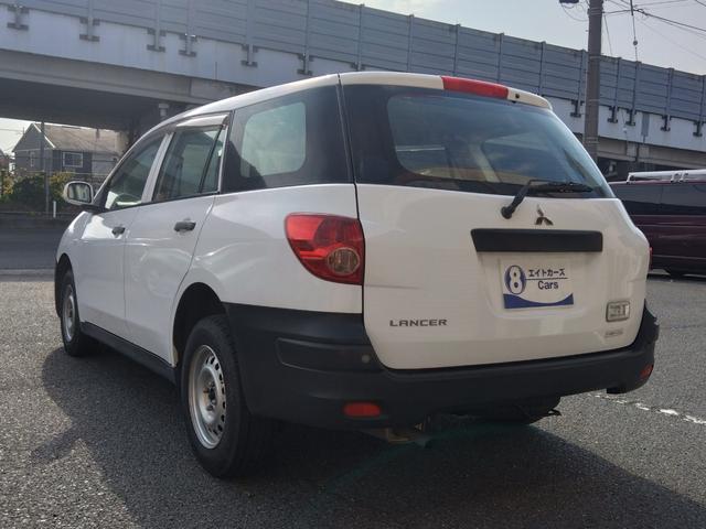 ランサーカーゴ １６Ｍ　ＥＴＣ　ＢＴオーディオ　１００Ｖコンセント　ＬＥＤライト　ライトレベライザー　フロントパワーウインドウ　Ｗエアバッグ　ＡＢＳ　キーレス　タイミングチェーン　スタッドレスタイヤスチールホイール付き有り（48枚目）