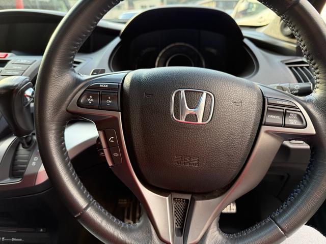 �n���h���ŉ��ʂ̏グ������A�F�X�ȑ��삪�ł���̂ŁA�֗��ł��ˁI