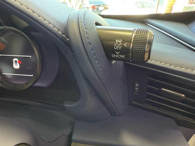 �R���t�H�[�g�ȏ�薡����X�|�[�e�B�ȏ�薡�܂ŁA�X�C�b�`��Ő؂�ւ��\�I�V�[����C���ɍ��킹�����[�h��I�ׂ΁A�����̃h���C�u������w�y�����Ȃ邱�ƊԈႢ����܂���B