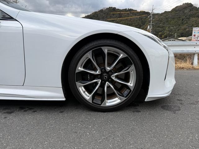 �Q�P�C���`�����A���~�z�C�[���B