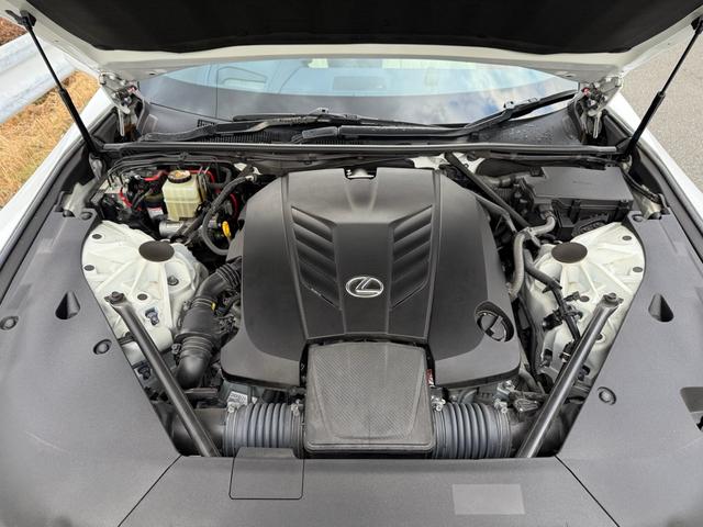 �G���W�����[���̎ʐ^�ɂȂ�܂��B�G���W�����[�����ő���Y��ɂ��Ĕ[�Ԓv���܂��B