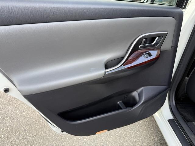 �h�A������Ȃ��Y��ł���