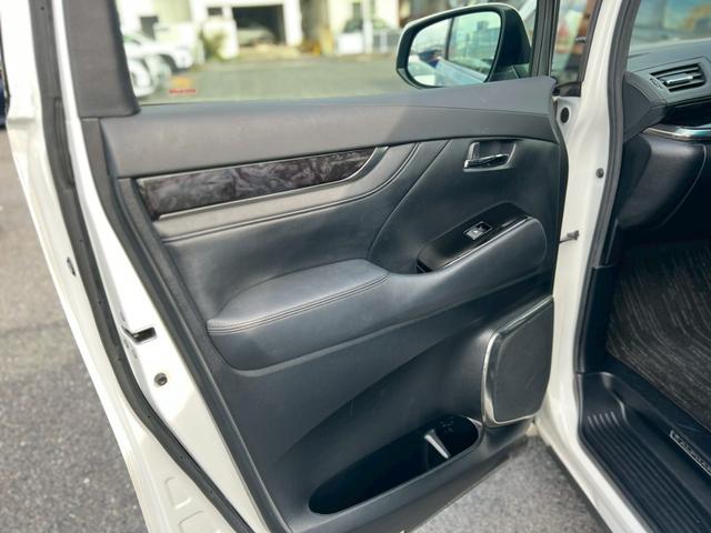 アルファード 2.5S Cパッケージ ワンオーナー・モデリスタエアロ・BSM・ドラレコ(31枚目)