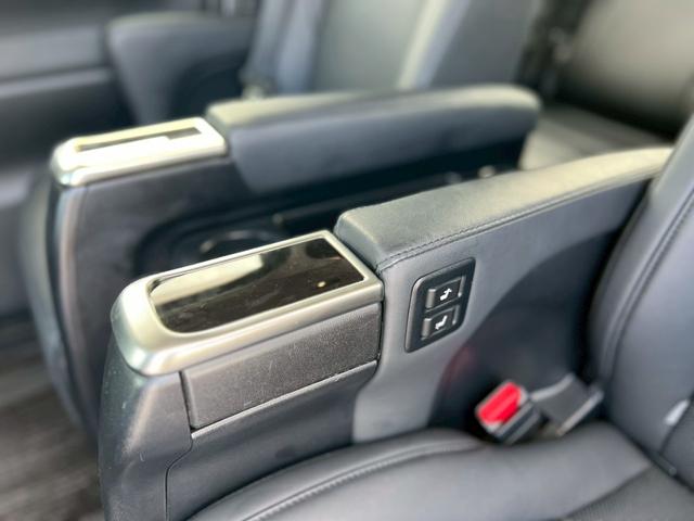 アルファード 2.5S Cパッケージ ワンオーナー・モデリスタエアロ・BSM・ドラレコ(40枚目)