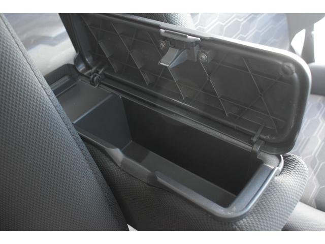 タント ファンクロスターボ　ケンウッドナビ　Ｂｌｕｅｔｏｏｔｈ接続　ＣＤ／ＤＶＤ再生　バックカメラ　前方ドライブレコーダ　運転席助手席シートヒータ　両側電動パワースライドドア　後部座席サンシェード　オートライト（36枚目）