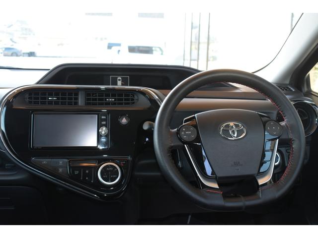 アクア S 純正ナビゲーション フルセグテレビ バックカメラ CD・DVD BlueTooth接続 ビルトインETC車載器 オートライト 電動格納ミラー オートエアコン 社外15インチアルミホイール(4枚目)