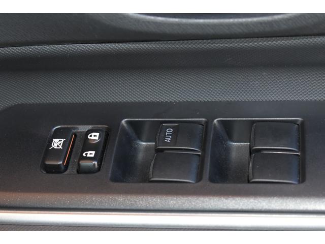 アクア S 純正ナビゲーション フルセグテレビ バックカメラ CD・DVD BlueTooth接続 ビルトインETC車載器 オートライト 電動格納ミラー オートエアコン 社外15インチアルミホイール(17枚目)