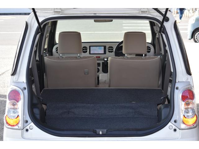 ミラココア ココアプラスＸ　純正ナビ　フルセグＴＶ　バックカメラ　禁煙車　ＥＴＣ　ＤＶＤ視聴　スマートキーシステム　ルーフレール　ＬＥＤ　イモビライザー　衝突安全ボディ　フロントベンチシート　運転席エアバッグ　全席ＰＷ（8枚目）