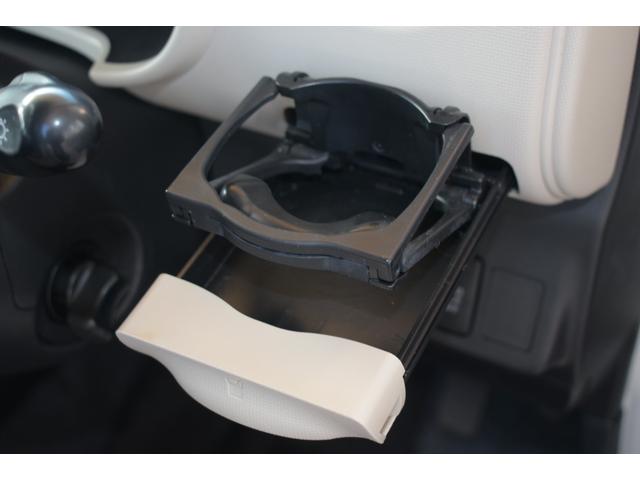 ミラココア ココアプラスＸ　純正ナビ　フルセグＴＶ　バックカメラ　禁煙車　ＥＴＣ　ＤＶＤ視聴　スマートキーシステム　ルーフレール　ＬＥＤ　イモビライザー　衝突安全ボディ　フロントベンチシート　運転席エアバッグ　全席ＰＷ（15枚目）