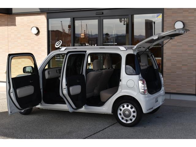 ミラココア ココアプラスＸ　純正ナビ　フルセグＴＶ　バックカメラ　禁煙車　ＥＴＣ　ＤＶＤ視聴　スマートキーシステム　ルーフレール　ＬＥＤ　イモビライザー　衝突安全ボディ　フロントベンチシート　運転席エアバッグ　全席ＰＷ（32枚目）