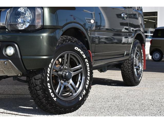 �����T�O�����炢�̃N���[�������{�������܂��B�n�ƂP�O�O�N�̑��D���ł�