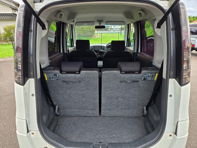 ルークス ハイウェイスター　社外ナビ　ＣＤ／ＤＶＤ再生　ＥＴＣ　プッシュスタート　スマートキー　片側パワースライドドア　電動格納ミラー　１４インチアルミホイール　盗難防止システム　オートエアコン　ＨＩＤライト　衝突安全ボディ（12枚目）