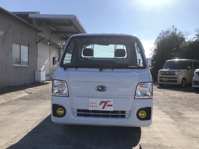 ＴＣ　４ＷＤ　軽トラック　ＭＴ　キーレスエントリー　アルミホイール　エアコン　パワーウィンドウ　運転席エアバッグ　ＣＤパワ－ステアリング(2枚目)