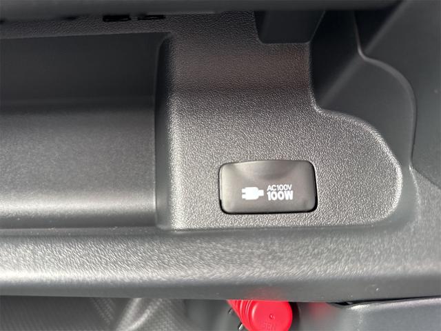 ハイエースバン ＳロングワイドＤＸ　ＧＬパッケージ　４ＷＤ　クリアランスソナー　レーンアシスト　スライドドア　オートマチックハイビーム　キーレスエントリー　電動格納ミラー　ＡＴ　１００Ｖ電源　ＥＳＣ　エアコン　パワーウィンドウ　運転席エアバッグ（27枚目）