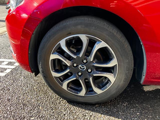 デミオ ＸＤツーリング　衝突被害軽減システム　レーンアシスト　ＥＴＣ　フルセグＴＶ　Ｂｌｕｅｔｏｏｔｈ　ＣＤ　ＤＶＤ　ＬＥＤヘッドライト　スマートキー　シートヒーター　コーナーセンサー　オートエアコン　ＡＷ１６インチ（30枚目）