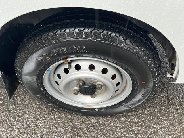KCエアコン・パワステ 4WD 5速MT エアコン パワステ 運転席エアバック(27枚目)