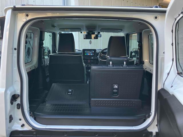 ジムニー XC 4WD 5MT ワンオーナー 禁煙車 ディスプレイオーディオ ドライブレコーダー ETC バックカメラ 社外マフラー ルーフキャリア レーンアシスト 衝突被害軽減システム LED アイドリングストップ(19枚目)