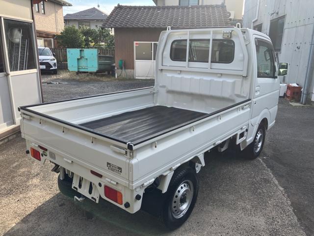 キャリイトラック KX ワンオーナー 新品タイヤ新品ホイール 記録簿 5MT キーレス 衝突被害軽減システム エアコン パワーウィンドウ 運転席エアバッグ 助手席エアバッグ 記録簿 CD ミュージックプレイヤー接続可(16枚目)