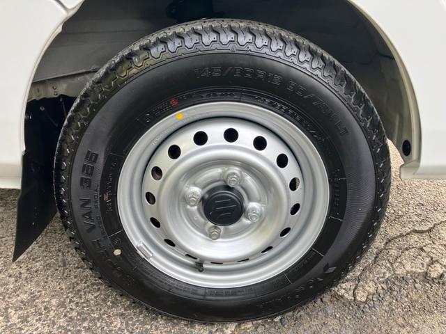 キャリイトラック KX ワンオーナー 新品タイヤ新品ホイール 記録簿 5MT キーレス 衝突被害軽減システム エアコン パワーウィンドウ 運転席エアバッグ 助手席エアバッグ 記録簿 CD ミュージックプレイヤー接続可(47枚目)