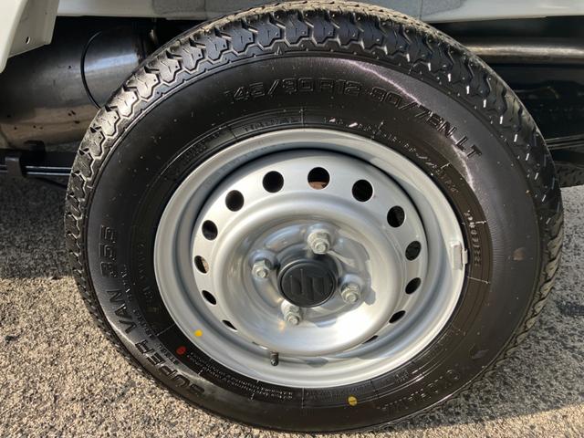 キャリイトラック KX ワンオーナー 新品タイヤ新品ホイール 記録簿 5MT キーレス 衝突被害軽減システム エアコン パワーウィンドウ 運転席エアバッグ 助手席エアバッグ 記録簿 CD ミュージックプレイヤー接続可(50枚目)