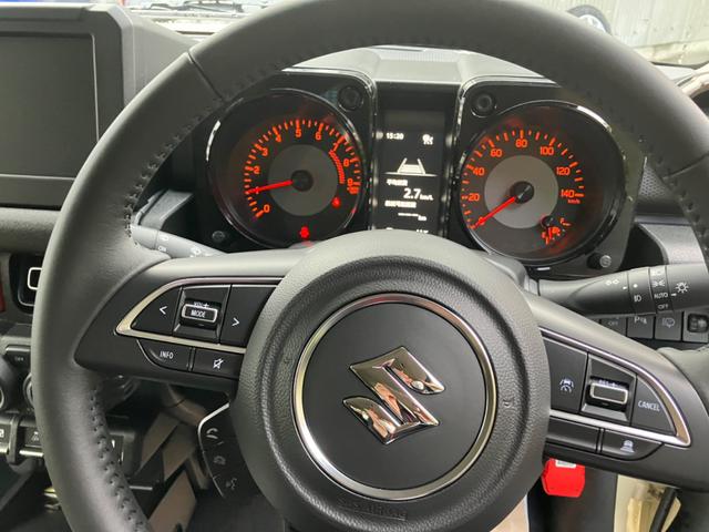 ジムニー ＸＣ　５型　届出済未使用車　４ＷＤ　ディスプレイオーディオ　ＨＤＭＩ　ＥＴＣ　バックカメラ　デュアルセンサーブレーキサポートＩＩ　衝突被害軽減システム　ＬＥＤ　アダプティブクルーズコントロール（2枚目）