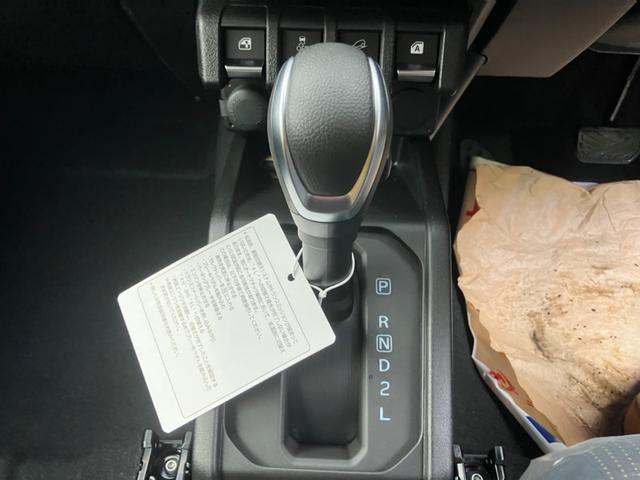 ジムニー ＸＣ　５型　届出済未使用車　４ＷＤ　ディスプレイオーディオ　ＨＤＭＩ　ＥＴＣ　バックカメラ　デュアルセンサーブレーキサポートＩＩ　衝突被害軽減システム　ＬＥＤ　アダプティブクルーズコントロール（5枚目）