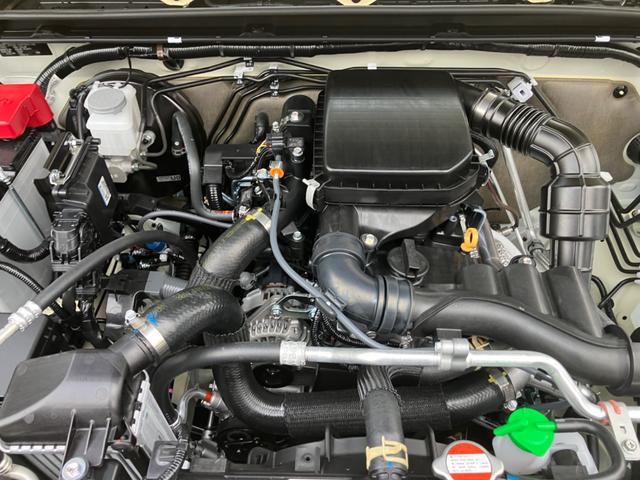 ジムニー ＸＣ　５型　届出済未使用車　４ＷＤ　ディスプレイオーディオ　ＨＤＭＩ　ＥＴＣ　バックカメラ　デュアルセンサーブレーキサポートＩＩ　衝突被害軽減システム　ＬＥＤ　アダプティブクルーズコントロール（18枚目）