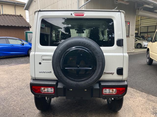 ジムニー ＸＣ　５型　届出済未使用車　４ＷＤ　ディスプレイオーディオ　ＨＤＭＩ　ＥＴＣ　バックカメラ　デュアルセンサーブレーキサポートＩＩ　衝突被害軽減システム　ＬＥＤ　アダプティブクルーズコントロール（18枚目）