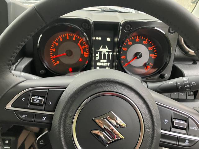 ジムニー ＸＣ　５型　届出済未使用車　４ＷＤ　ディスプレイオーディオ　ＨＤＭＩ　ＥＴＣ　バックカメラ　デュアルセンサーブレーキサポートＩＩ　衝突被害軽減システム　ＬＥＤ　アダプティブクルーズコントロール（24枚目）