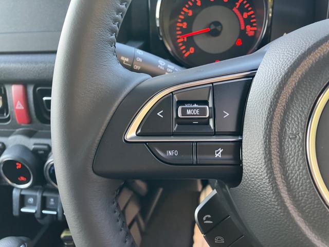 ジムニー ＸＣ　５型　届出済未使用車　４ＷＤ　ディスプレイオーディオ　ＨＤＭＩ　ＥＴＣ　バックカメラ　衝突被害軽減システム　オートライト　ＬＥＤ　ヘッドライトウォッシャー　スマートキー　アイドリングストップ（5枚目）