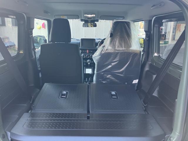 ジムニー ＸＣ　５型　届出済未使用車　４ＷＤ　ディスプレイオーディオ　ＨＤＭＩ　ＥＴＣ　バックカメラ　衝突被害軽減システム　オートライト　ＬＥＤ　ヘッドライトウォッシャー　スマートキー　アイドリングストップ（18枚目）